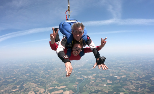 Saut en parachute tandem